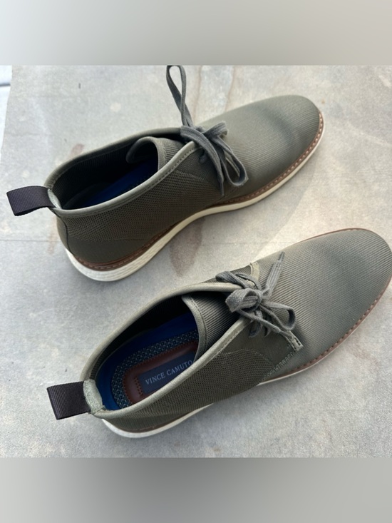 Vince Camuto Saveli Casual Chukka Boots Size 10.5 NEW